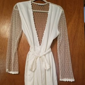 Flora Nikrooz Showstopper Cover Up